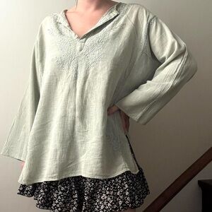 2000’s vintage Geeta sage green gauzy cotton embroidered boho hippie tunic top